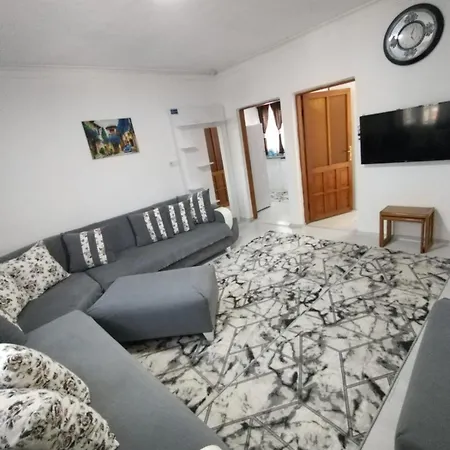 Sahile 40m Dsi Ve Tmo Kamp Yani, Aile Icin Uygun Gümüldür